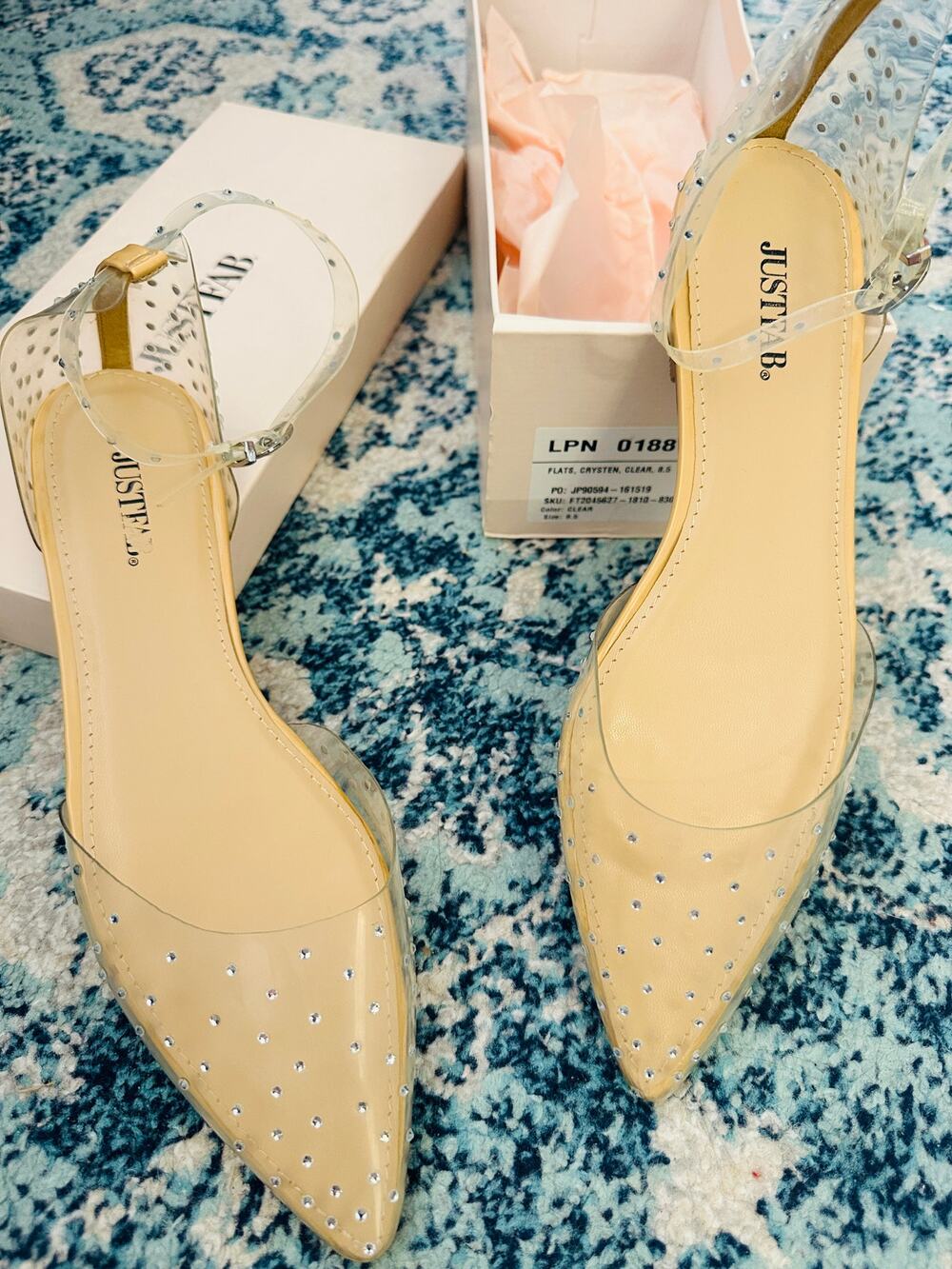 NEW Neutral Cream Clear & Rhinestone Dress Shoes Flats – Size 8.5